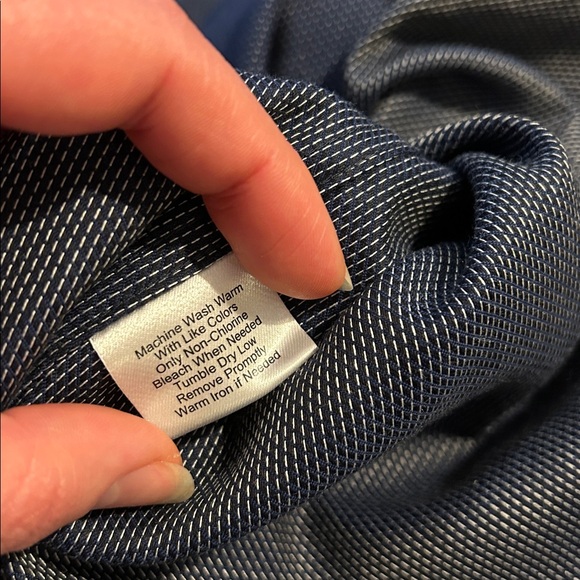 Kenneth Cole button down - Picture 5 of 6